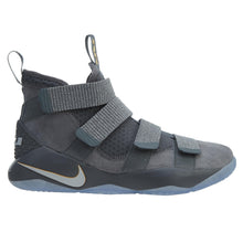 Load image into Gallery viewer, Nike Lebron Soldier Xi Mens Style : 897644